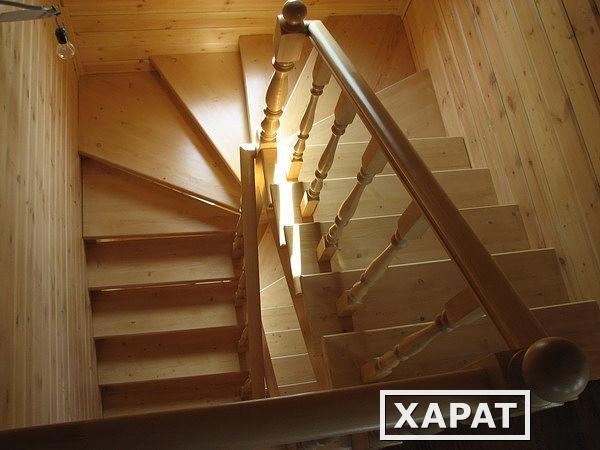 Фото Лестница из массива cсосны