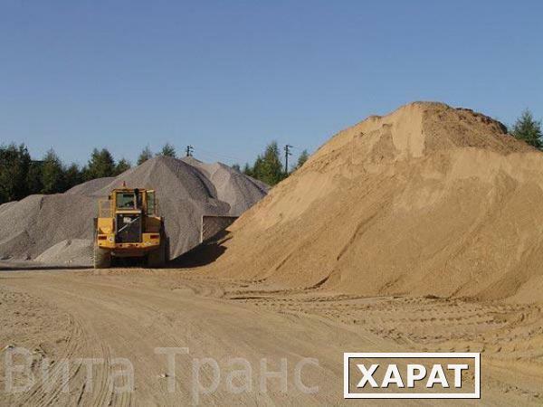 Фото Строительный песок с доставкой по Санкт-Петербургу и Лен. области