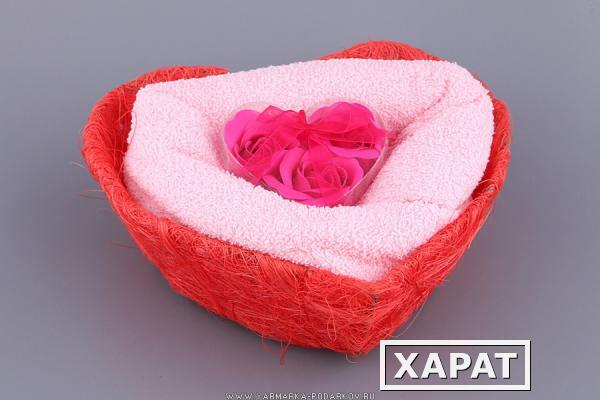Фото Комплект сердечки красные, полотенце мхб 100 проц. 50х90 см,розовое, мыльные лепестки