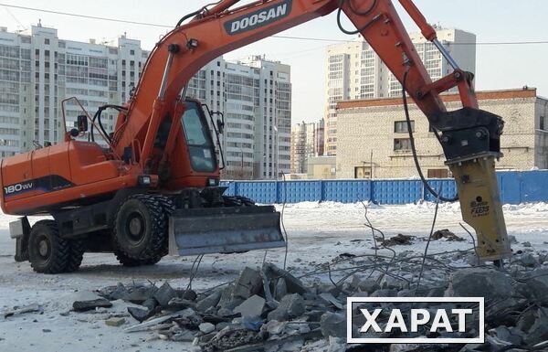 Фото Услуги полноповоротного экскаватора