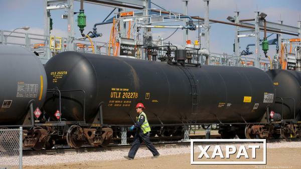 Фото Нефть сырая вагоном