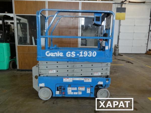 Фото Ножничный подъемник Genie GS1930