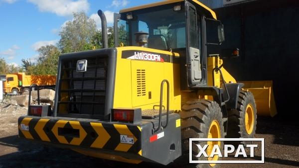 Фото Погрузчик с челюстным захватом XCMG LW300FN.