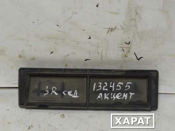 Фото Решетка вентиляционная Hyundai Accent 9751025000 (132455СВ2) Оригинальный номер 9751025000