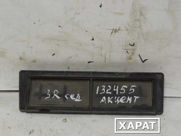 Фото Решетка вентиляционная Hyundai Accent 9751025000 (132455СВ2) Оригинальный номер 9751025000