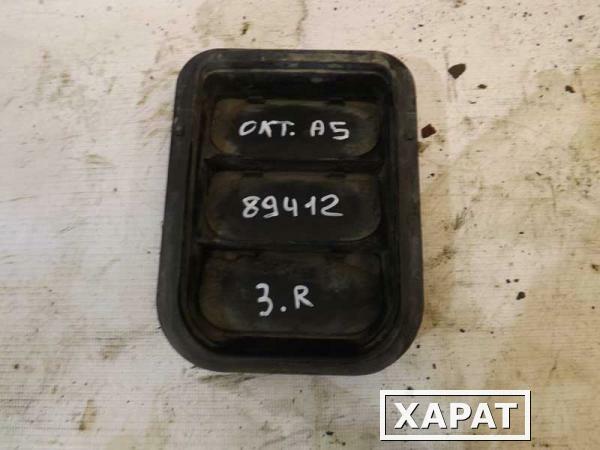Фото Решетка вентиляционная задняя правая Skoda Octavia (089412СВ)