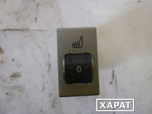 Фото Кнопка обогрева сидений Ford Focus II (097956СВ2) Оригинальный номер 8V4T19K314AB