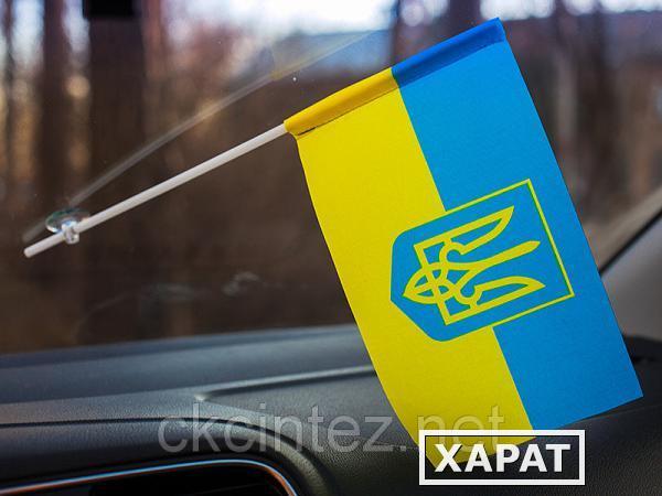 Фото Флаг Украины на присоске