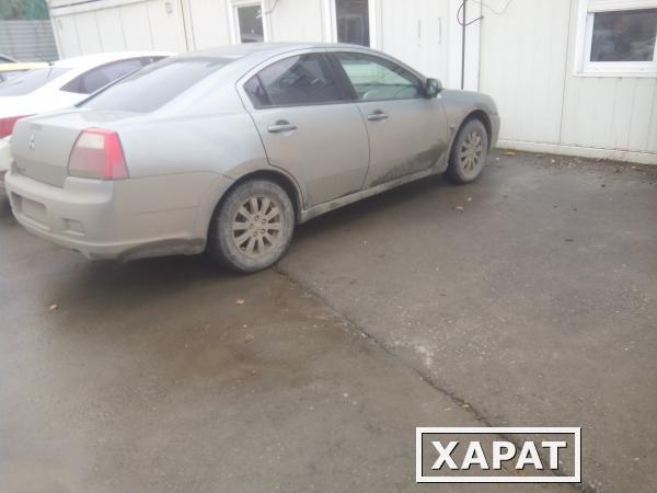 Фото Легковой автомобиль Mitsubishi Galant