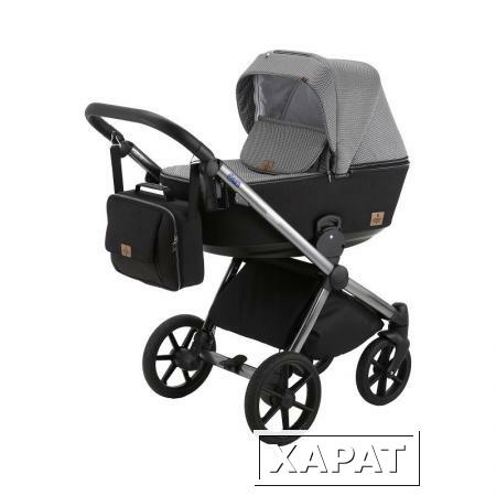 Фото Коляска 3 в 1 BeBe-mobile Cezaro Special Edition черный/черно-белый квадрат