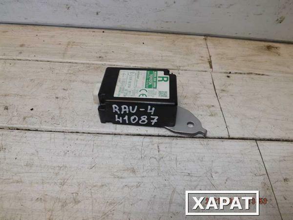 Фото Блок управления замками RAV-4 (041087СВ)