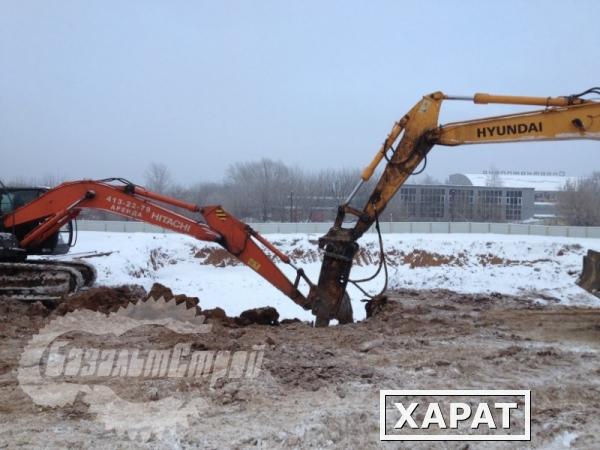 Фото Вывоз и уборка снега. Самосвалы. Погрузчики. Трактор щетка МТЗ-83. Круглосуточно. Заключаем договора.