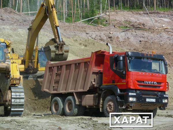 Фото Самосвалы IVECO TRAKKER 6х4 6х6 8х4 8х8