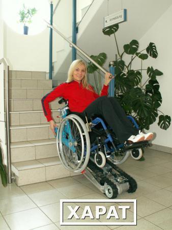 Фото Гусеничный инвалидный подъемник