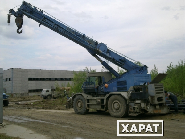 Фото Автокран 26 тонн Komatsu LW 250-3