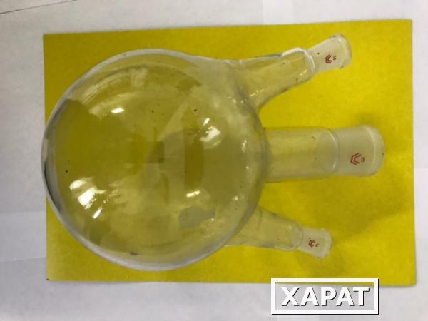 Фото Лабораторная посуда из стекла и фарфора с хранения