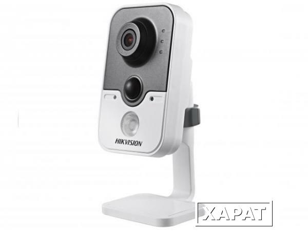 Фото IP-видеокамера Hikvision DS-2CD2442FWD-IW,4Мп компактная с W-Fi и ИК-подсветкой до 10м 2mm