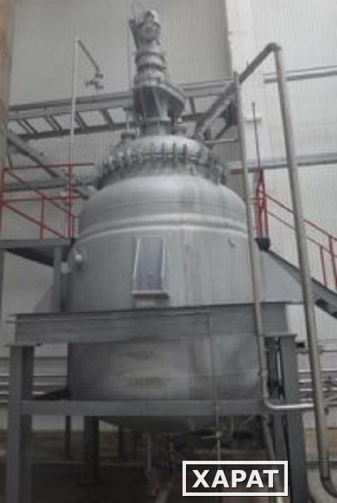 Фото Реактор эмалированный, объем -10 куб.м., с рубашкой и мешалкой якорного типа