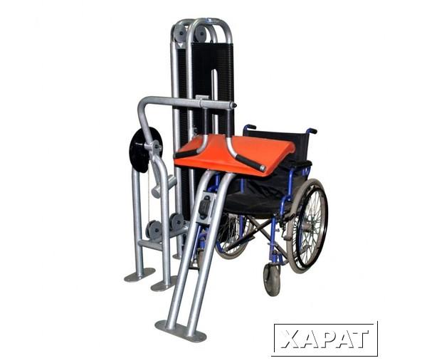 Фото Бицепс-машина для инвалидов-колясочников