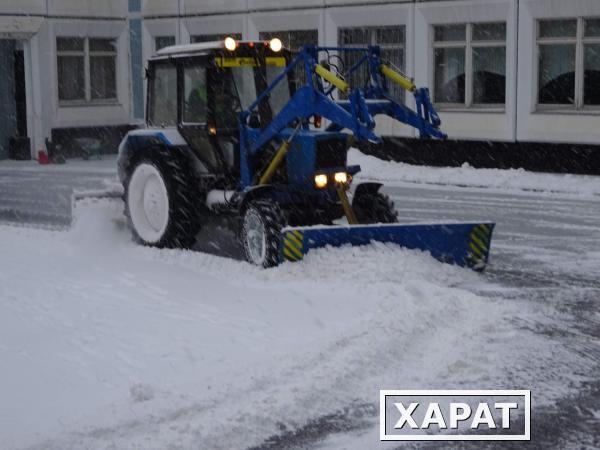 Фото Трактор для уборки снега