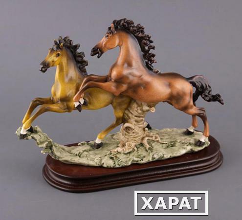 Фото Статуэтка "пара лошадей" длина=35 см P.n.ceramics (431-029)