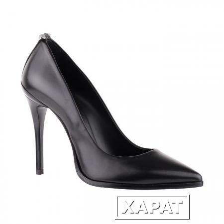 Фото FABI Классические черные туфли на высоком каблуке-шпильке от бренда Fabi