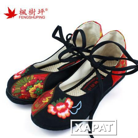 Фото Кленовые полы оригинальные тысячи Национальный Ветер слой старой Пекине ткань обувь вышитые туфли обувь с беременных Одноместный A621