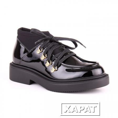 Фото JEANNOT`s Лакированные ботинки со шнуровкой на плотной подошве от Jeannot's