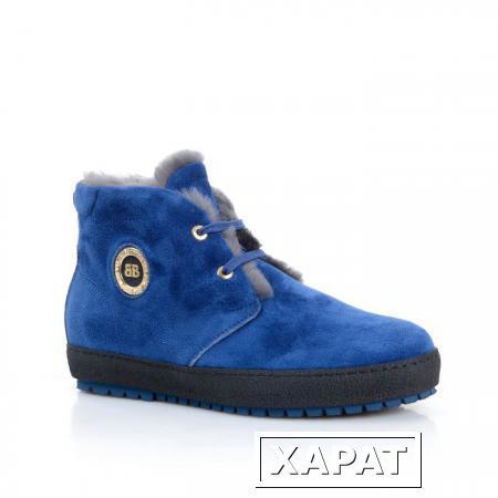 Фото BALDININI Зимние простые ботинки из ярко-голубой замши от бренда Baldinini