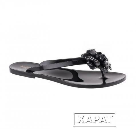Фото BALDININI Модные черные сандалии-сланцы из резины с декором-цветком от бренда Baldinini