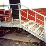 Фото №2 Металлические лестницы и перила