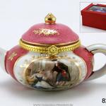 фото Шкатулка в форме чайника букет в медальоне 10х7х8 см, под. упак.