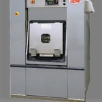 фото Профессиональная стиральная машина барьерного типа модели Unimac UHM027D