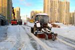 фото Трактор для уборки снега в Нижнем Новгороде