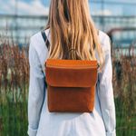 фото Кожаный коричневый женский рюкзак City Mini Ginger