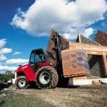 фото Вездеходные погрузчики MANITOU M26-2