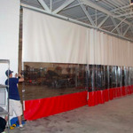 фото ПВХ шторы для больших ангаров