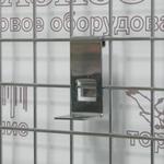 фото Кронштейн для полок из ДСП и стекла на сетку торговую (FG601).