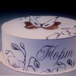 фото Кондитерская коробка для торта белая "Весна"с бабочкой 250х250