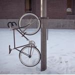 фото Кронштейн для 2-х велосипедов на столб