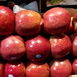 фото Отгрузка импортных яблок со склада