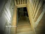Фото №4 Деревянная лестница с поворотом на 90°