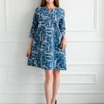 фото Платье женское Сабина синий+белые надписи