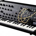 фото Синтезатор для электронной музыки KORG MS-20 Mini