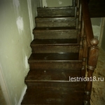 Фото №4 П-образная лестница на второй этаж