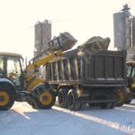 фото Механизированная уборка снега. Выоз.