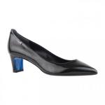 фото LORIBLU Черные туфли-лодочки с каблуком сине-черного цвета от Loriblu