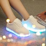 фото Флуоресцентный обувь с светодиодные света светящимися призрак шаг обувь случайным тапки Корейский моды Джокер студент обувь для танцев