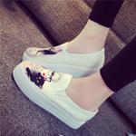 фото Осень 2015 белый холст обувь женщин платформы педали ленивый увеличивает студент обувь женщин Обувь повседневная обувь