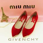 фото Сообщение новой с покрытием металла заостренные красные Свадебные туфли размер с плоской женской обуви замшевые туфли квартира для новобрачных обувь